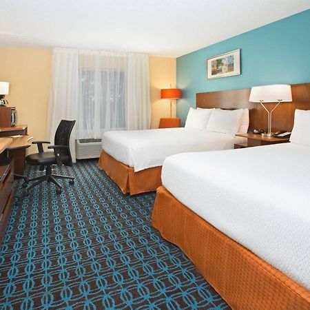 Fairfield Inn & Suites By Marriott Boston Milford Exterior foto